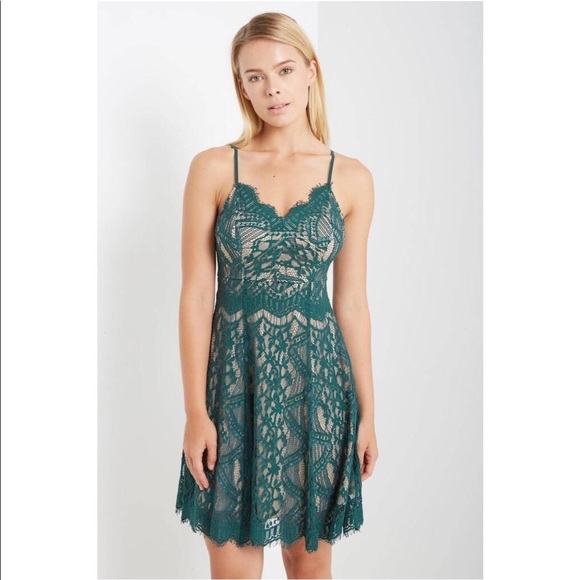 Hunter Green Lace Overlay Fit & Flare Dress - Picture 2 of 6